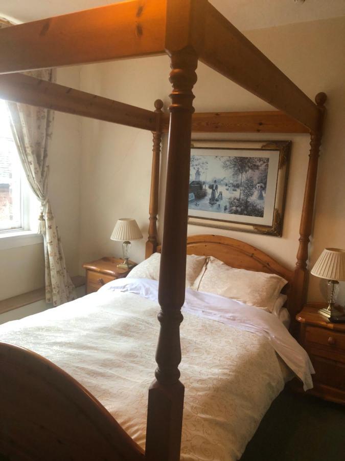 The Lion Hotel Broseley Exterior photo